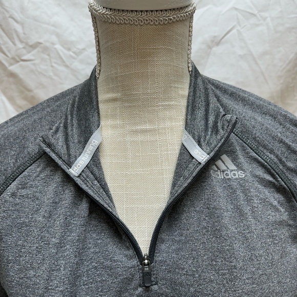 Adidas Running Gray Lightweight Jacket Size Medium - Picture 2 of 11